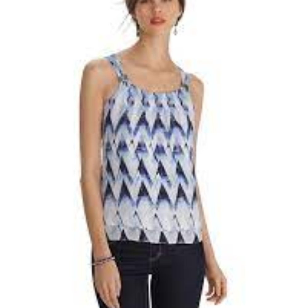 WHBM NWOT Sleeveless Print Layered Hem Top